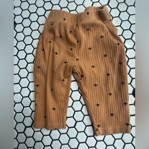 Rabbit + bear organic cotton bottoms  size 6-9 months